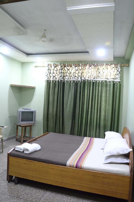 Hotel New Bakshi House Agra  Pokoj fotografie